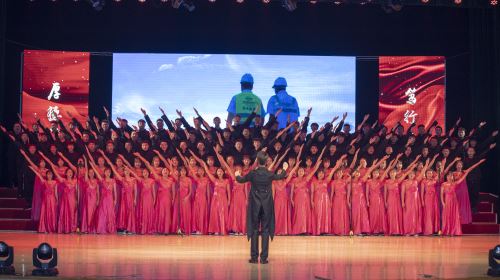 12光荣啊中国共青团、中国，中国，鲜红太阳永不落_500x280.jpg